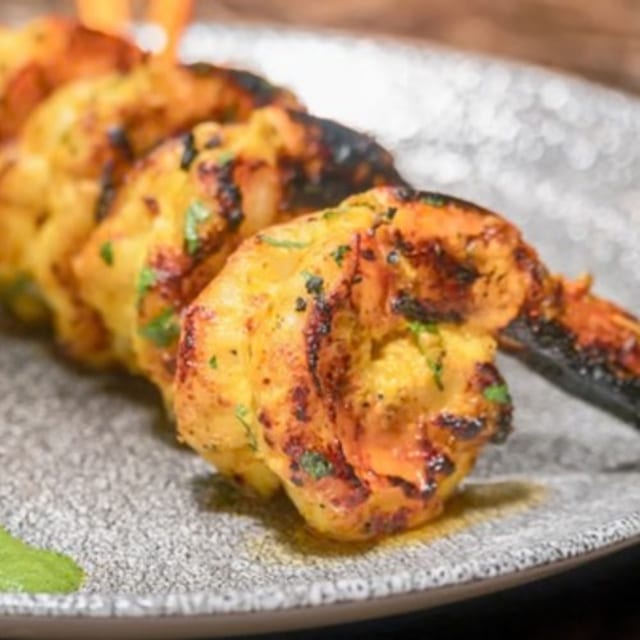 TANDOORI PRAWNS.
