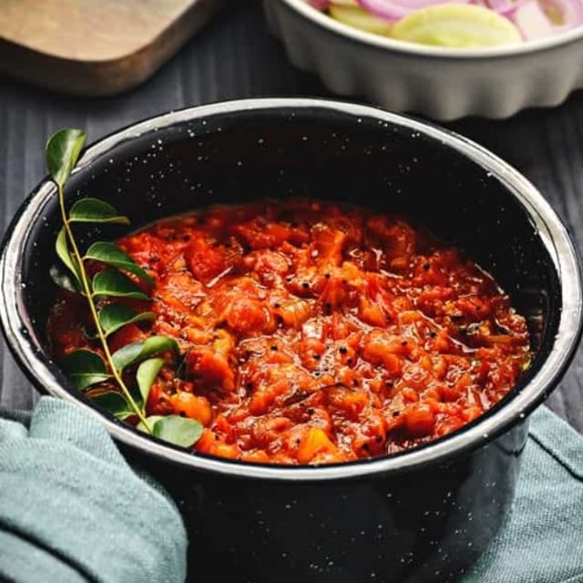 ONION CHUTNEY (8oz).