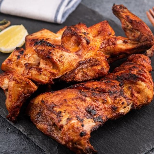 TANDOORI CHICKEN TIKKA (BONELESS).