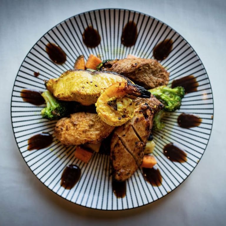 Tandoori Chicken: A Flavorful Indian Delight